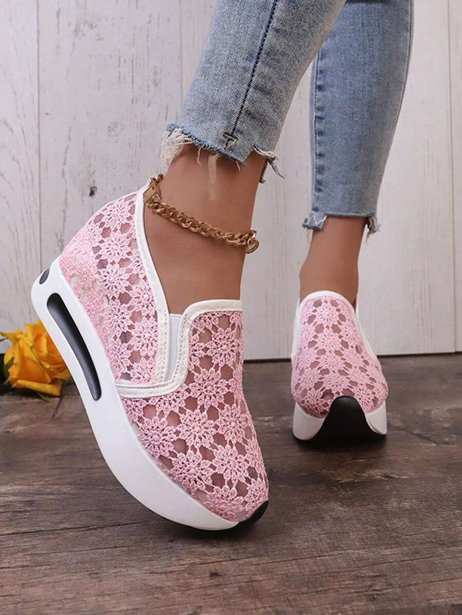 Aéra - Baskets en Dentelle Florale à Velcro
