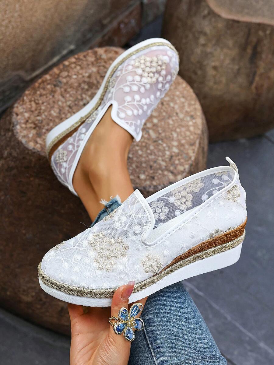 Mimosa - Baskets en Mesh Brodé Slip-On