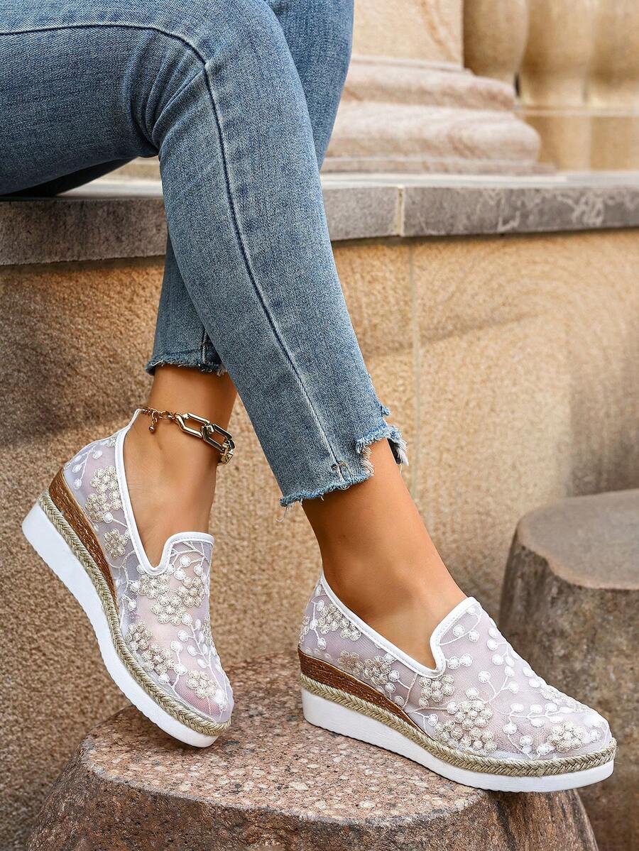 Mimosa - Baskets en Mesh Brodé Slip-On