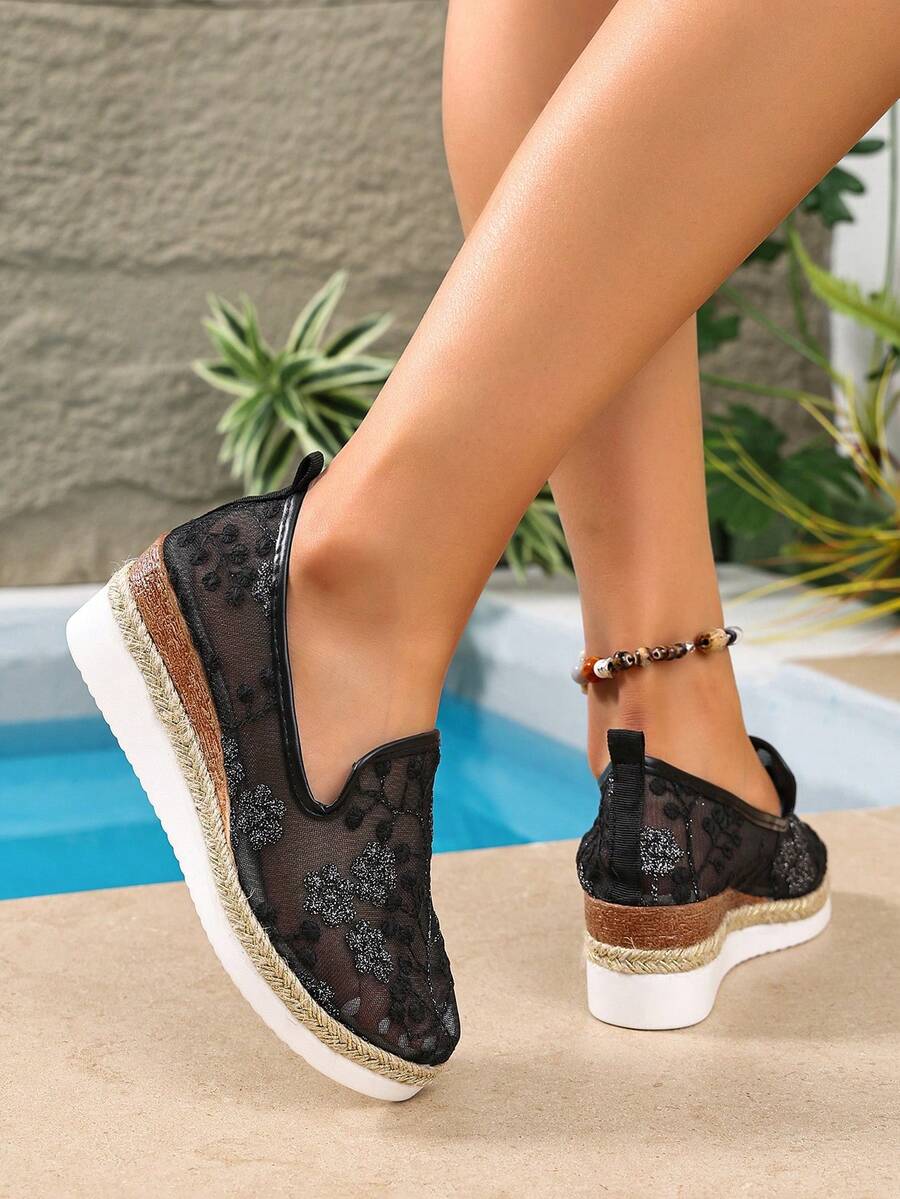 Mimosa - Baskets en Mesh Brodé Slip-On