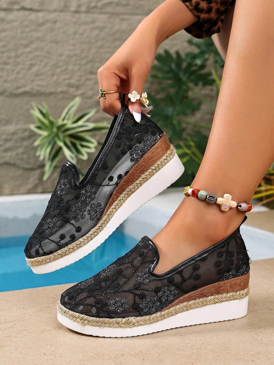 Mimosa - Baskets en Mesh Brodé Slip-On