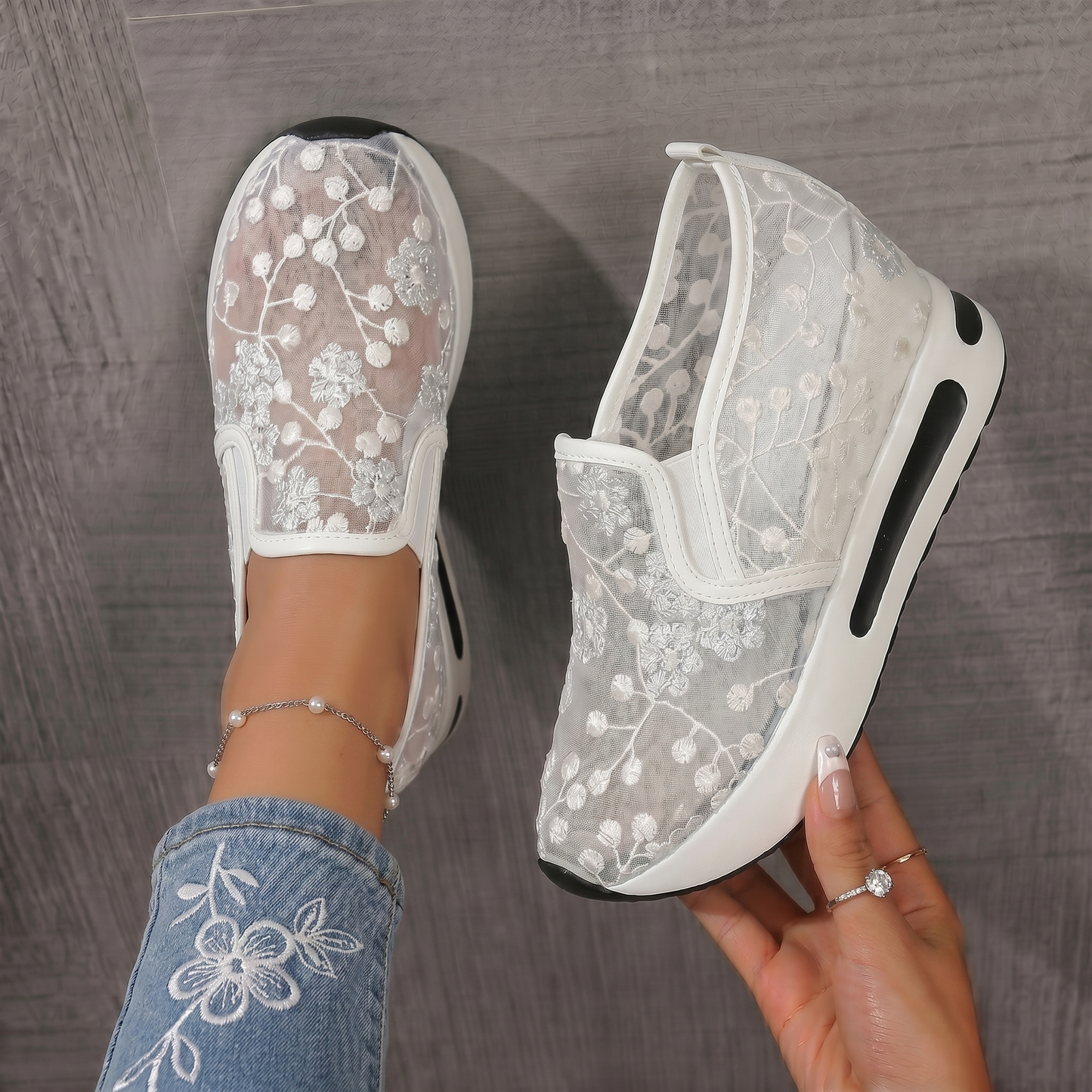 Mimosa - Baskets en Mesh Brodé Slip-On