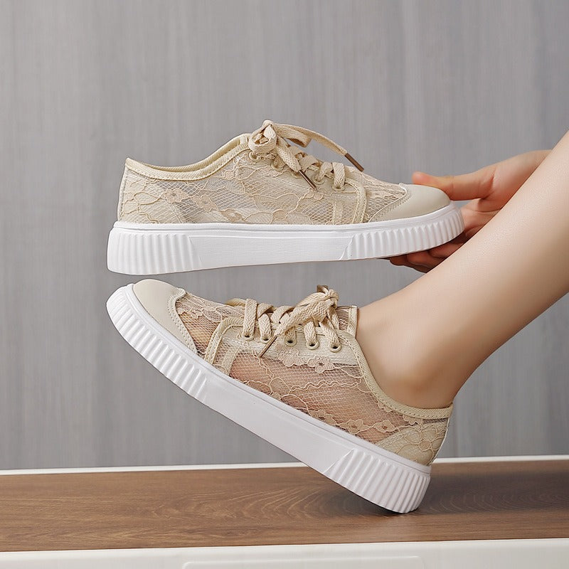 Flore | Baskets en Dentelle à Lacets